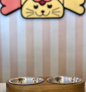 Comedouro Duplo em Madeira